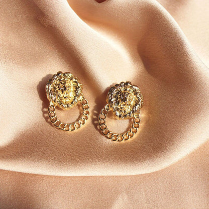 Gold Lioness Vintage Chain Stud Earring