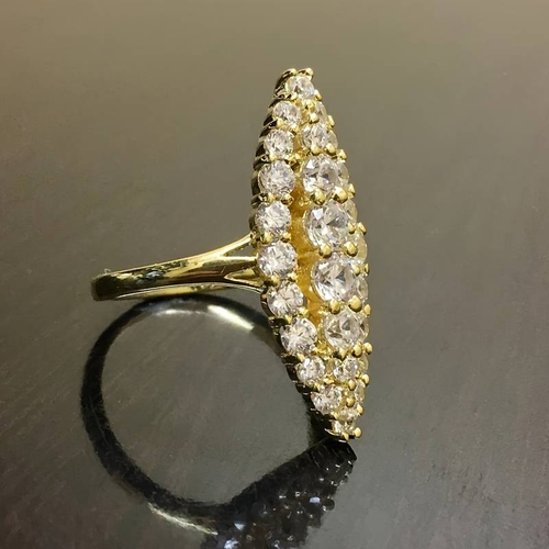 Anello in Cristallo Oval Cut Vintage