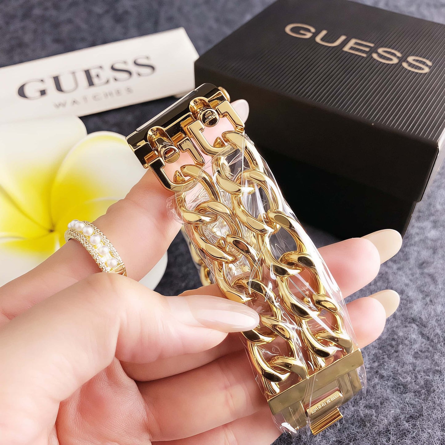 Luxury Gold Link Bracelet Watch